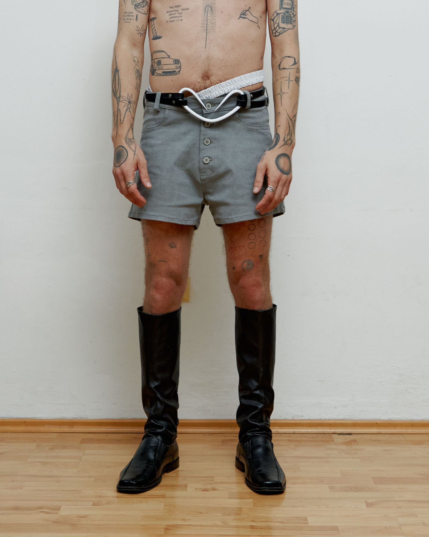 Denim short with Exposed Butt