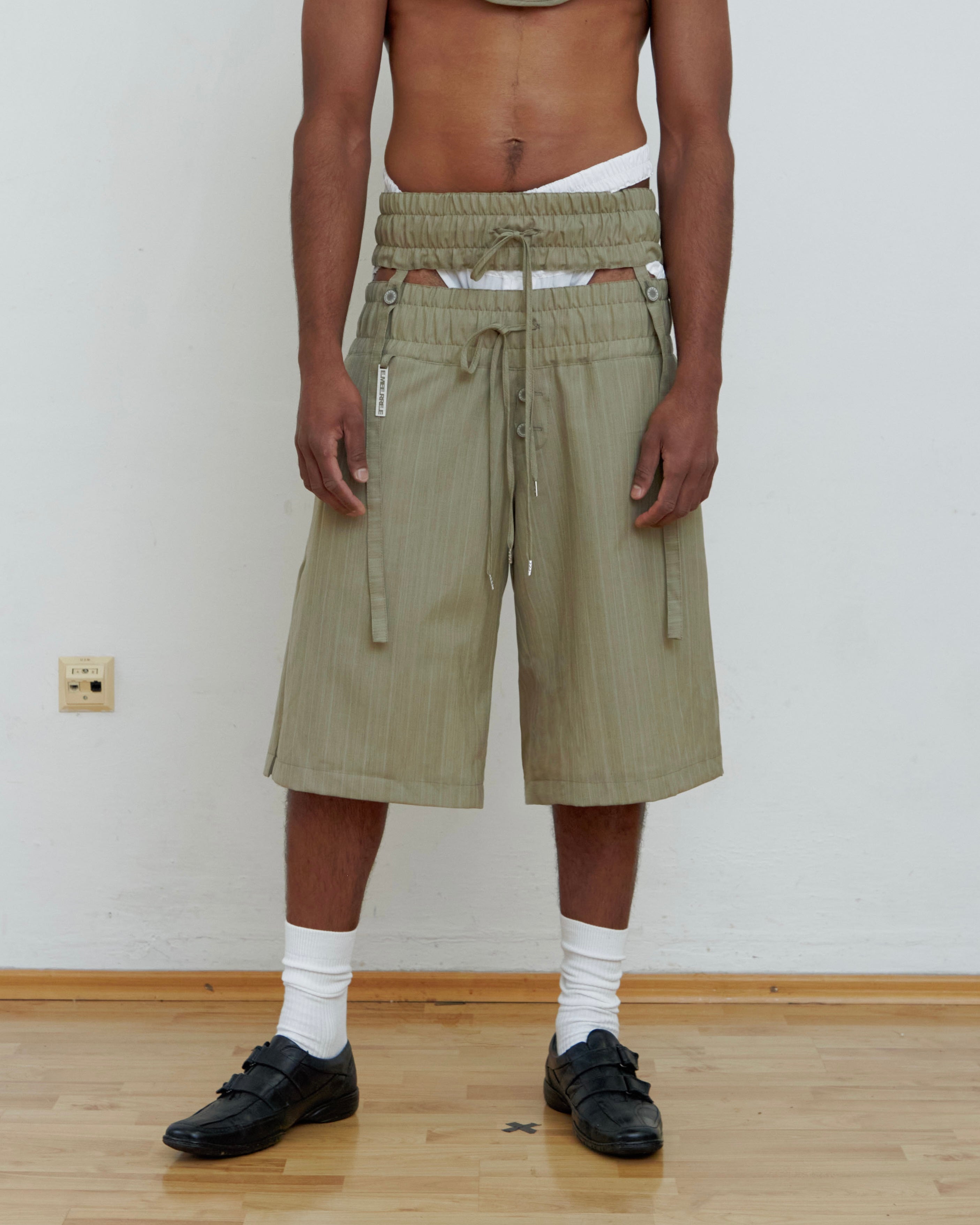 Double Waistband Bermuda
